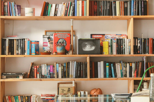 Top tips for bookshelves